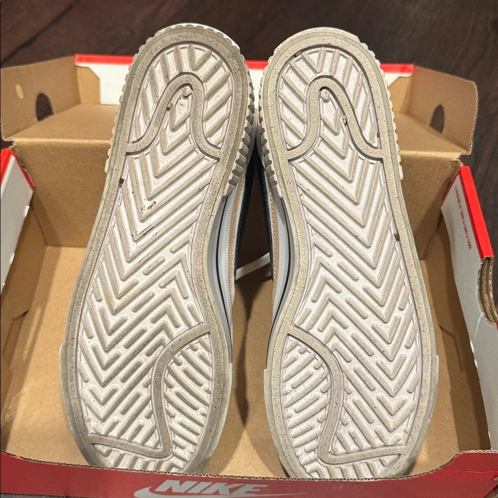 Nike Women's White Black Tan Platform Sneakers - Picture 7 of 9
